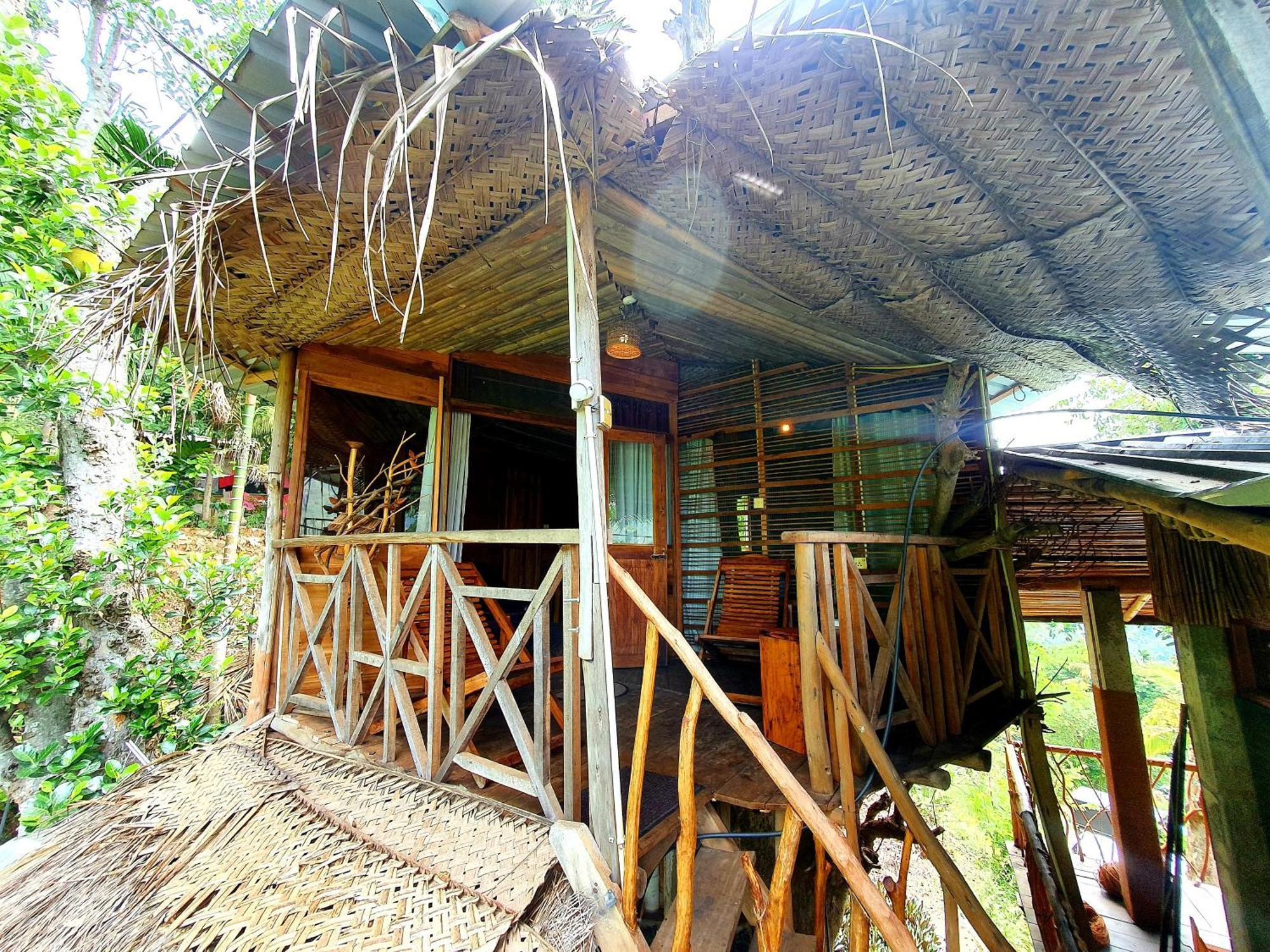 Bed and Breakfast The Winsome & Tree House Элла Экстерьер фото