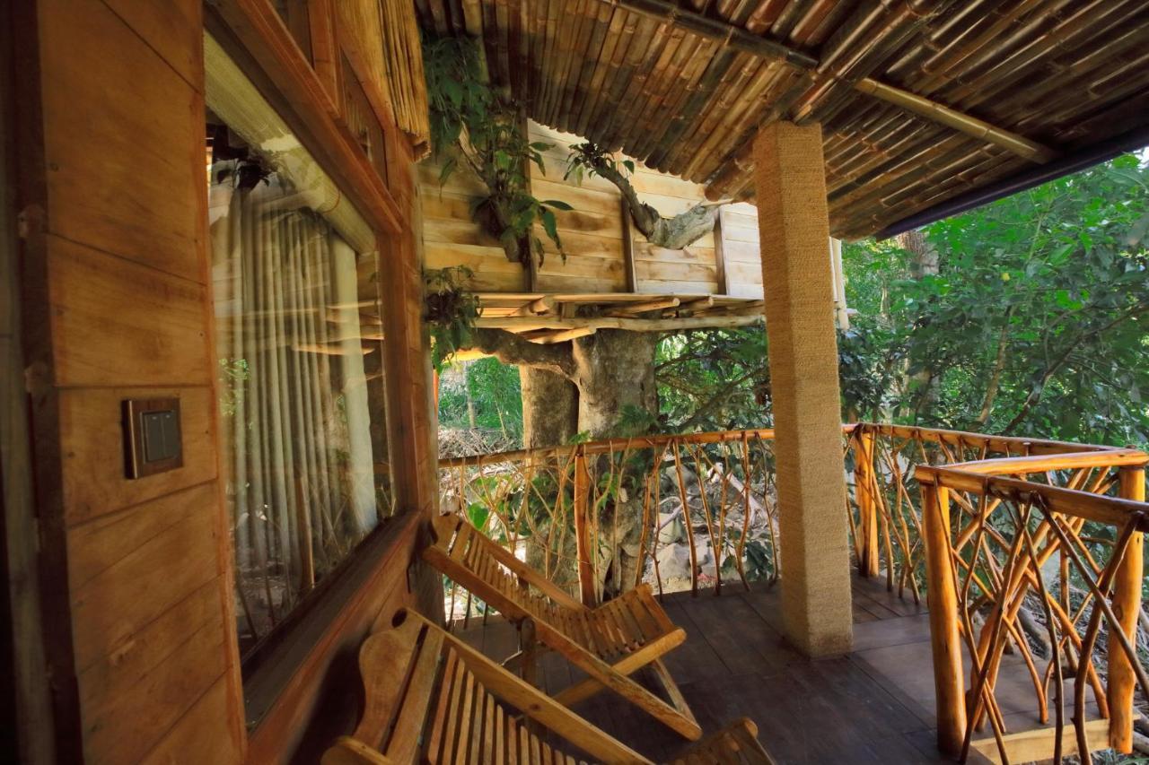 Bed and Breakfast The Winsome & Tree House Элла Экстерьер фото